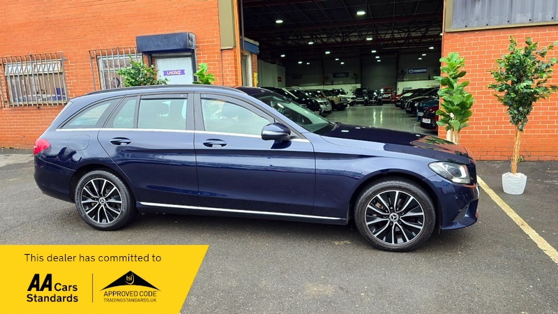 Used Mercedes-Benz C Class 2020 for sale - 77735302: Photo 5