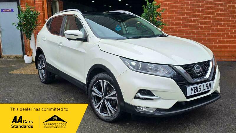Used Nissan Qashqai 2019 for sale - 77735368: Photo 2