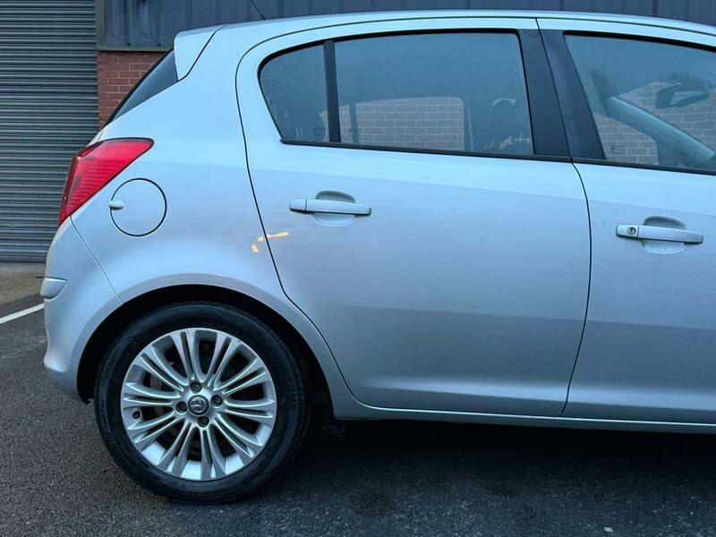 Used Vauxhall Corsa 2012 for sale - 77735280: Photo 24