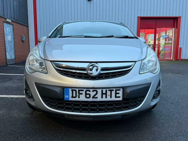 Used Vauxhall Corsa 2012 for sale - 77735280: Photo 5