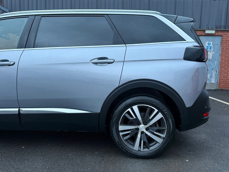 Used Peugeot 5008 2018 for sale - 77735299: Photo 11