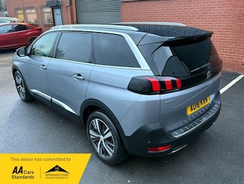 Used Peugeot 5008 2018 for sale - 77735299: Photo