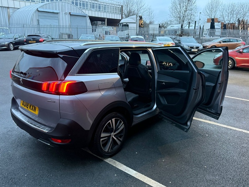 Used Peugeot 5008 2018 for sale - 77735299: Photo 41