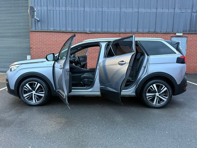 Used Peugeot 5008 2018 for sale - 77735299: Photo 42