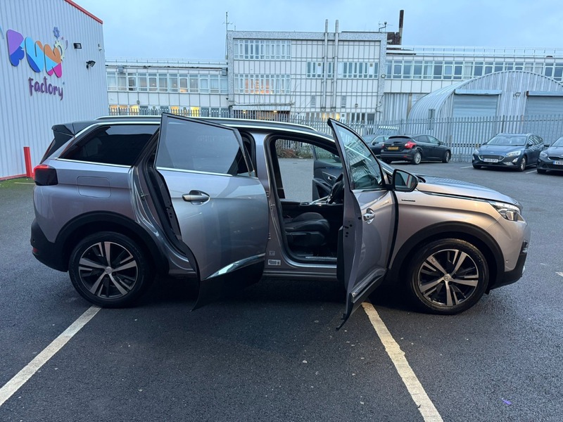 Used Peugeot 5008 2018 for sale - 77735299: Photo 45