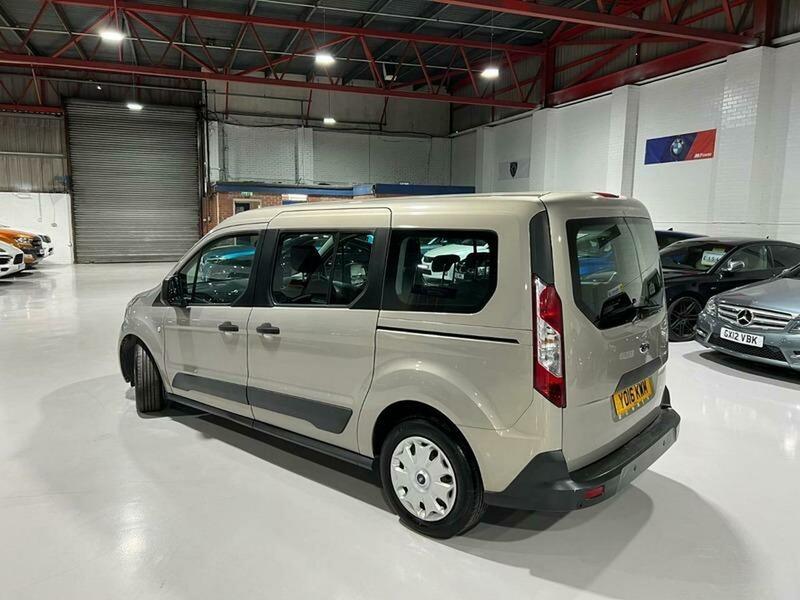 Used Ford Grand Tourneo Connect 2016 for sale - 77735310: Photo 25