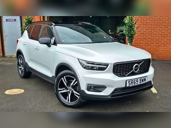Used Volvo XC40 2020 for sale - 77735411: Photo