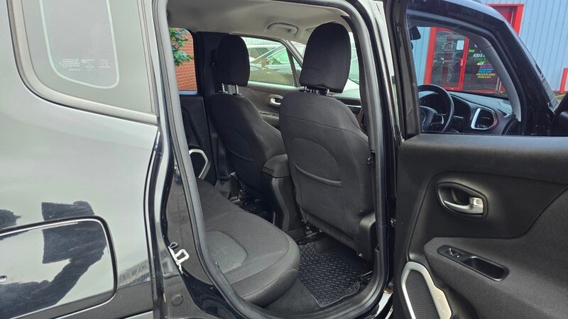 Used Jeep Renegade 2015 for sale - 77735410: Photo 49