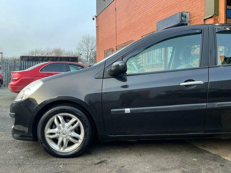 Used Renault Clio 2006 for sale - 77735386: Photo 15