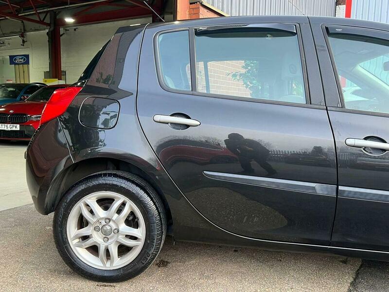 Used Renault Clio 2006 for sale - 77735386: Photo 18