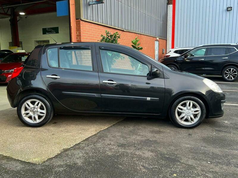 Used Renault Clio 2006 for sale - 77735386: Photo 3