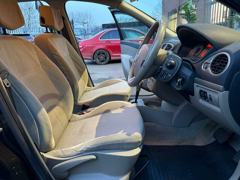 Used Renault Clio 2006 for sale - 77735386: Photo 44