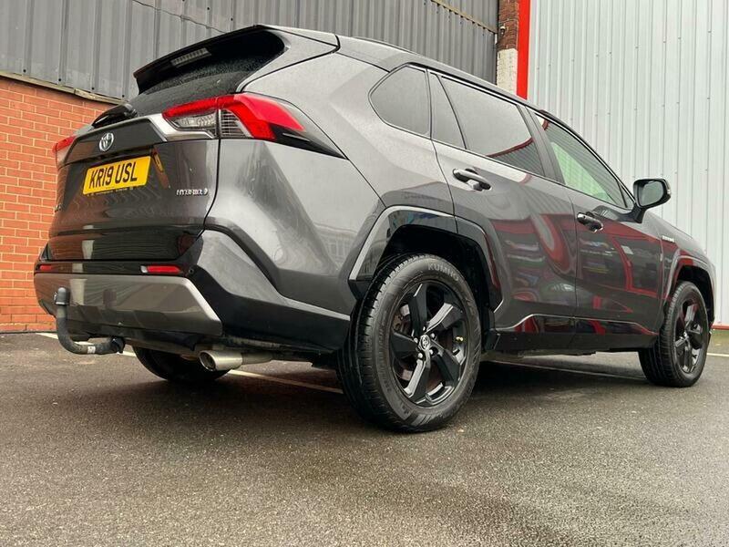 Used Toyota RAV4 2019 for sale - 77735382: Photo 16