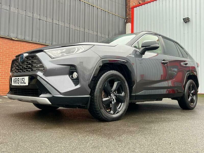 Used Toyota RAV4 2019 for sale - 77735382: Photo 30