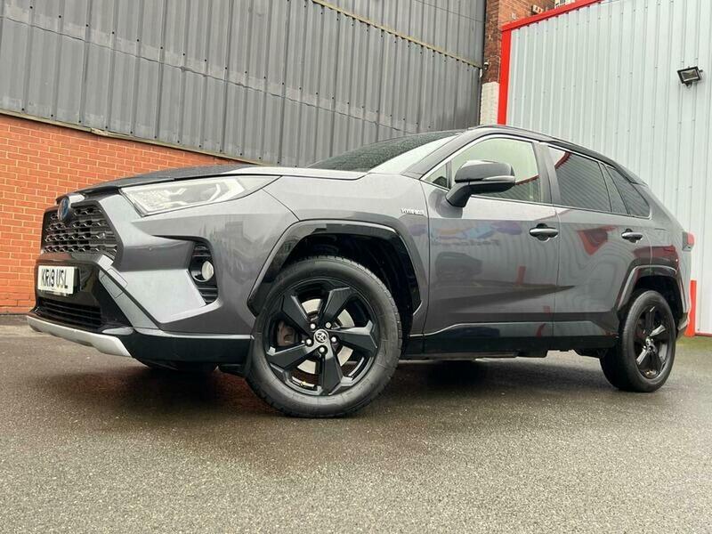 Used Toyota RAV4 2019 for sale - 77735382: Photo 32