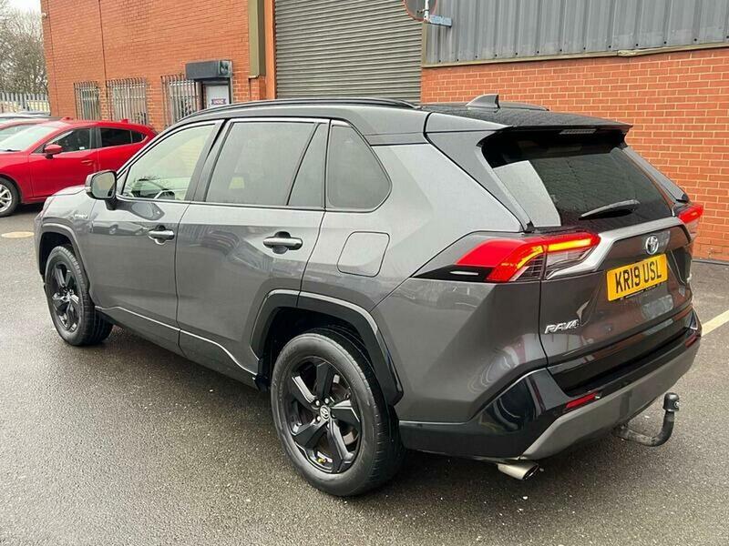 Used Toyota RAV4 2019 for sale - 77735382: Photo 5