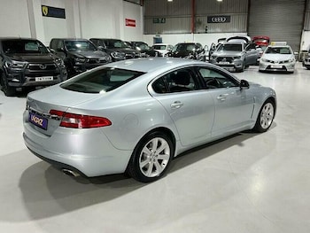 Used Jaguar XF 2010 for sale - 77735327: Photo