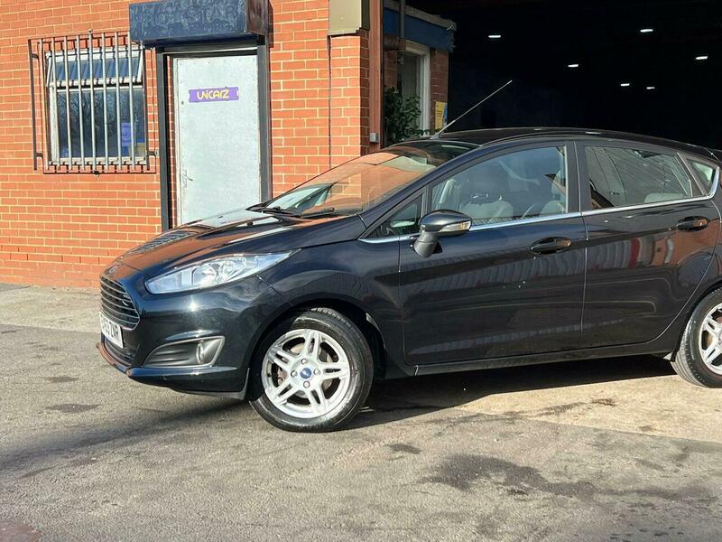 Used Ford Fiesta 2013 for sale - 78140884: Photo 2