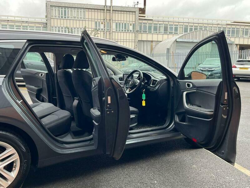 Used Kia Ceed 2019 for sale - 77735393: Photo 41