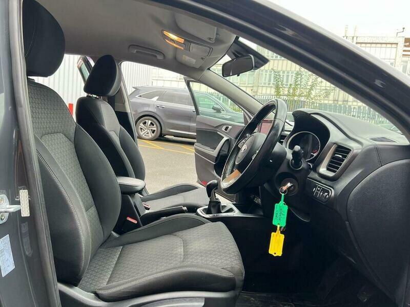 Used Kia Ceed 2019 for sale - 77735393: Photo 43