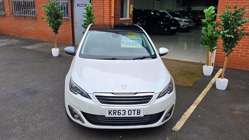 Used Peugeot 308 2013 for sale - 77735414: Photo 13