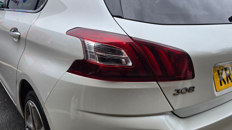 Used Peugeot 308 2013 for sale - 77735414: Photo 15