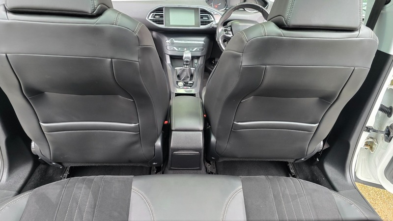 Used Peugeot 308 2013 for sale - 77735414: Photo 44