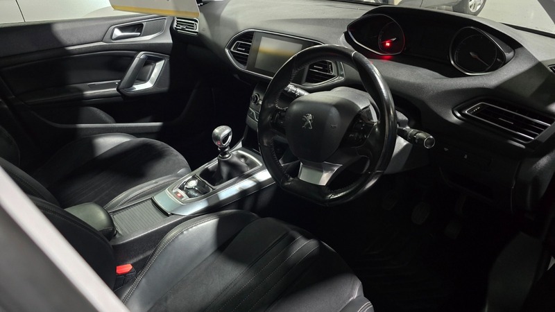 Used Peugeot 308 2013 for sale - 77735414: Photo 47