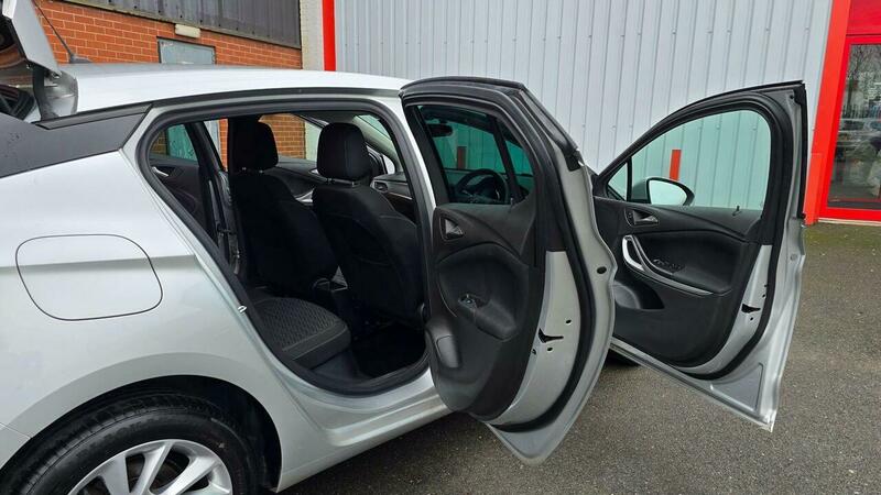 Used Vauxhall Astra 2019 for sale - 77735402: Photo 41