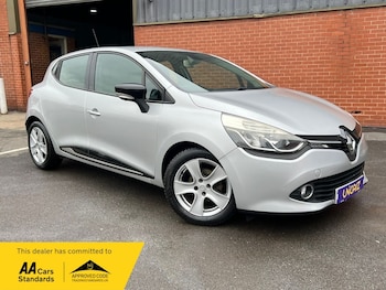 Used Renault Clio 2015 for sale - 79000503: Photo