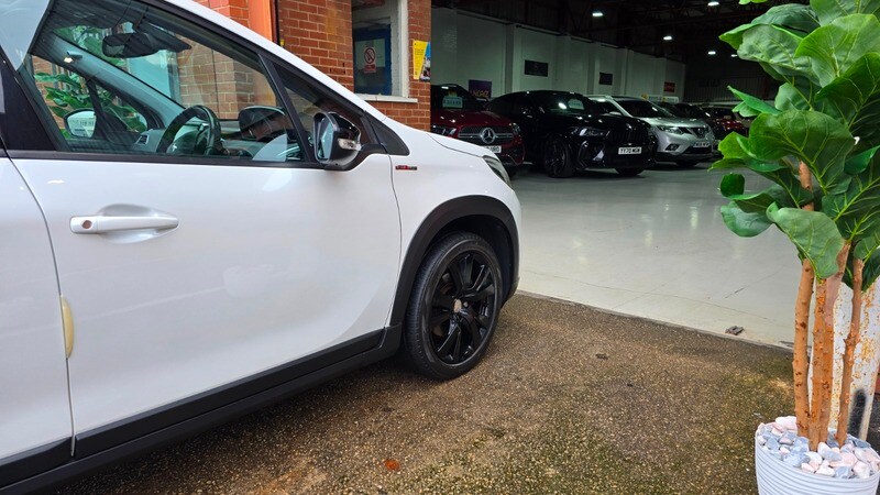 Used Peugeot 2008 2017 for sale - 77735389: Photo 19