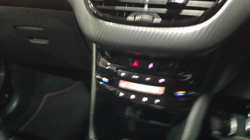 Used Peugeot 2008 2017 for sale - 77735389: Photo 41