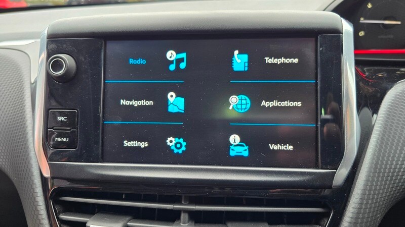 Used Peugeot 2008 2017 for sale - 77735389: Photo 44