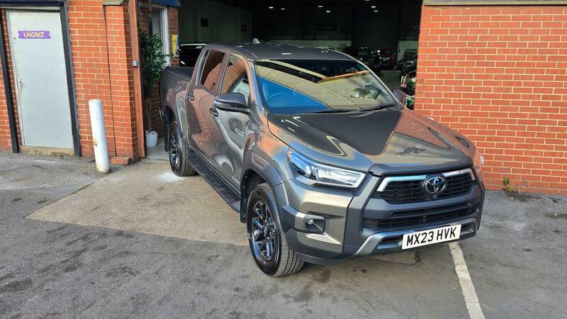 Used Toyota Hilux 2023 for sale - 78062063: Photo 11