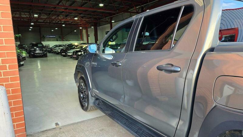 Used Toyota Hilux 2023 for sale - 78062063: Photo 15