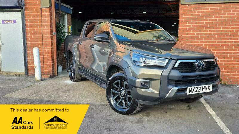 Used Toyota Hilux 2023 for sale - 78062063: Photo 2