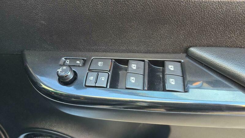 Used Toyota Hilux 2023 for sale - 78062063: Photo 33