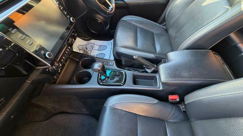 Used Toyota Hilux 2023 for sale - 78062063: Photo 43