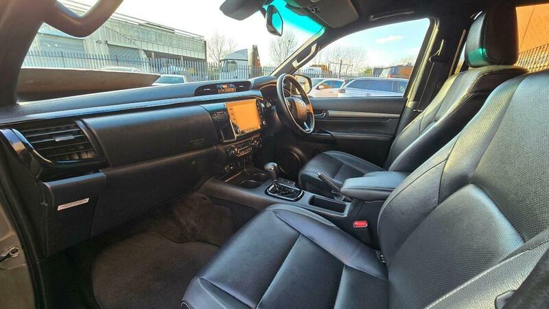 Used Toyota Hilux 2023 for sale - 78062063: Photo 45