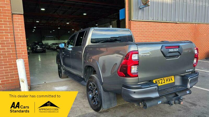 Used Toyota Hilux 2023 for sale - 78062063: Photo 5