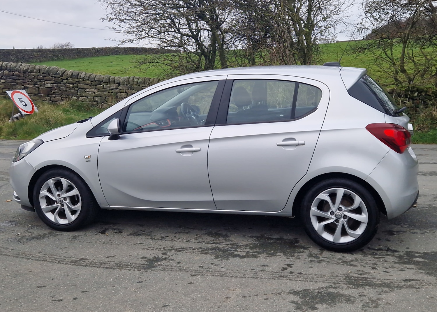 Used Vauxhall Corsa 2017 for sale - 76595551: Photo 24