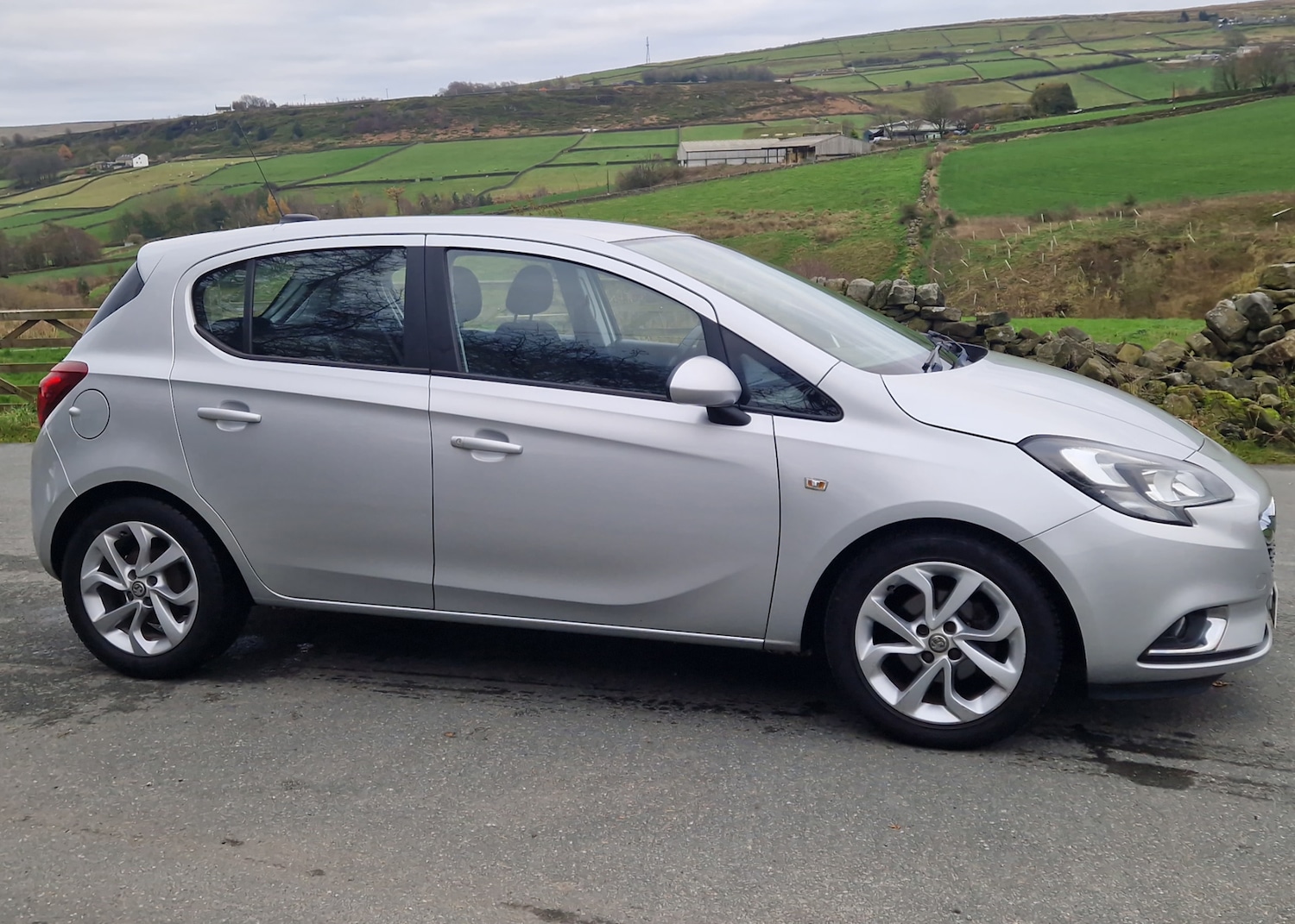 Used Vauxhall Corsa 2017 for sale - 76595551: Photo 9