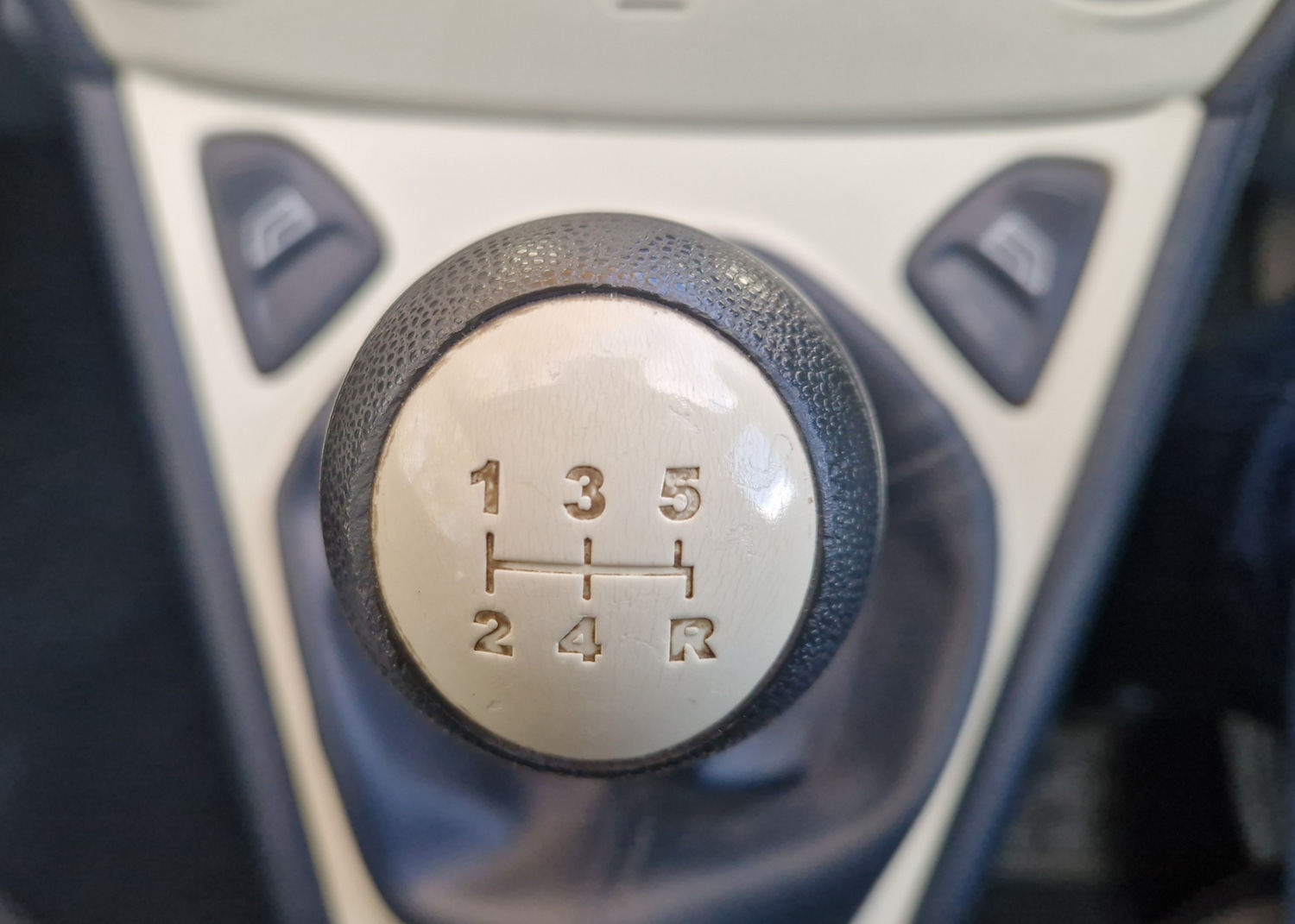 Used Ford Ka 2013 for sale - 76369410: Photo 77