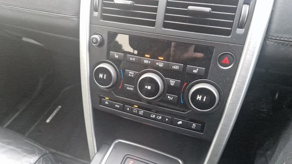 Used Land Rover Discovery Sport 2016 for sale - 73606197: Photo 38