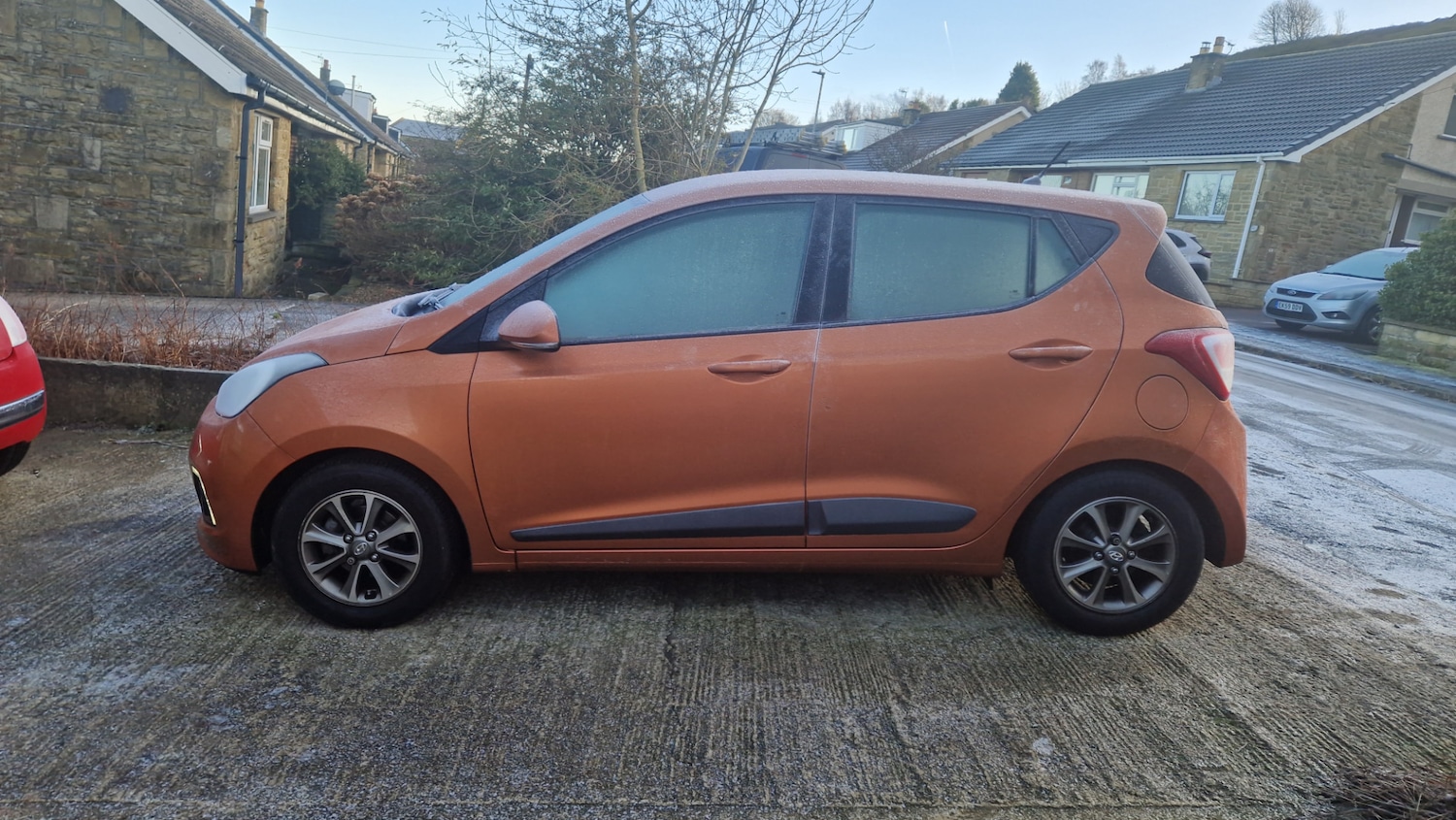 Used Hyundai i10 2014 for sale - 77161234: Photo 2