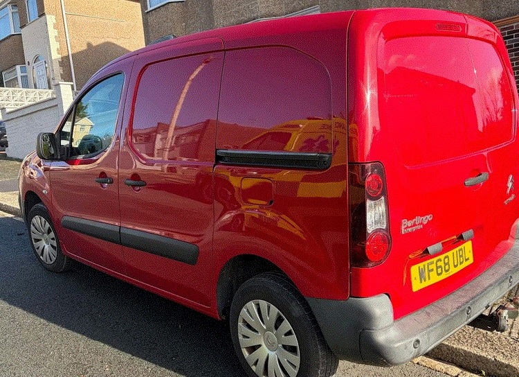 Used Citroen Berlingo 2018 for sale - 77319916: Photo 4