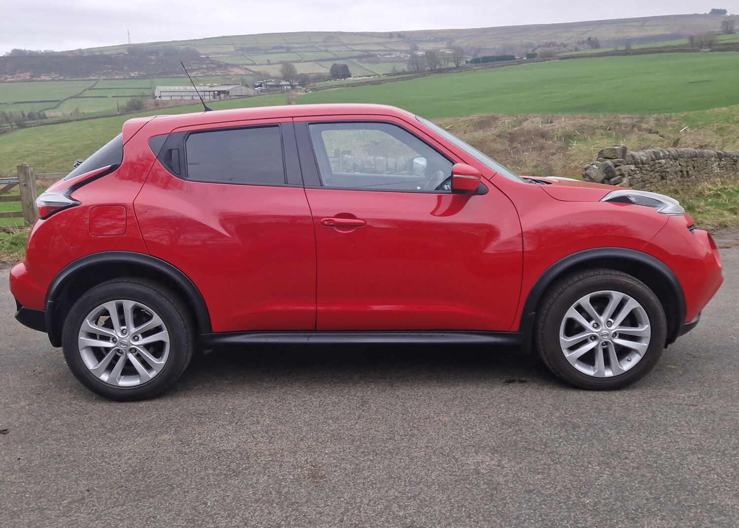 Used Nissan Juke 2015 for sale - 77718950: Photo 10