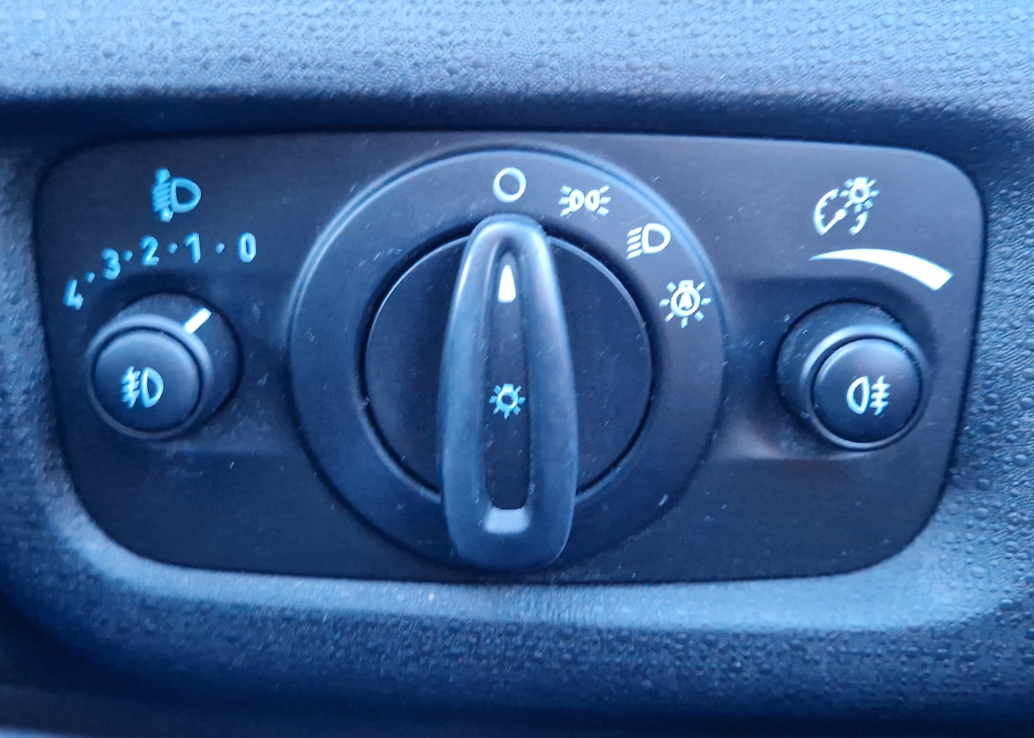 Used Ford Fiesta 2014 for sale - 76798988: Photo 82