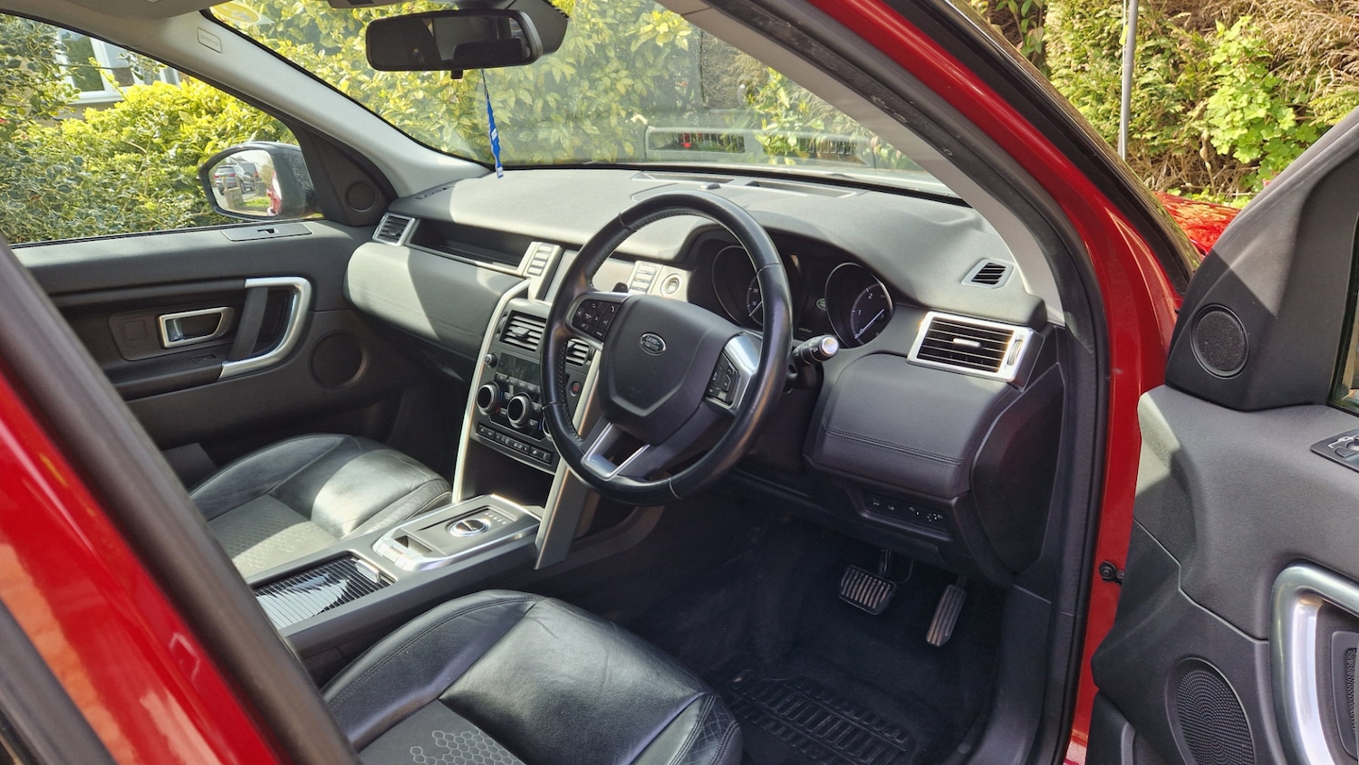 Used Land Rover Discovery Sport 2016 for sale - 76526046: Photo 22