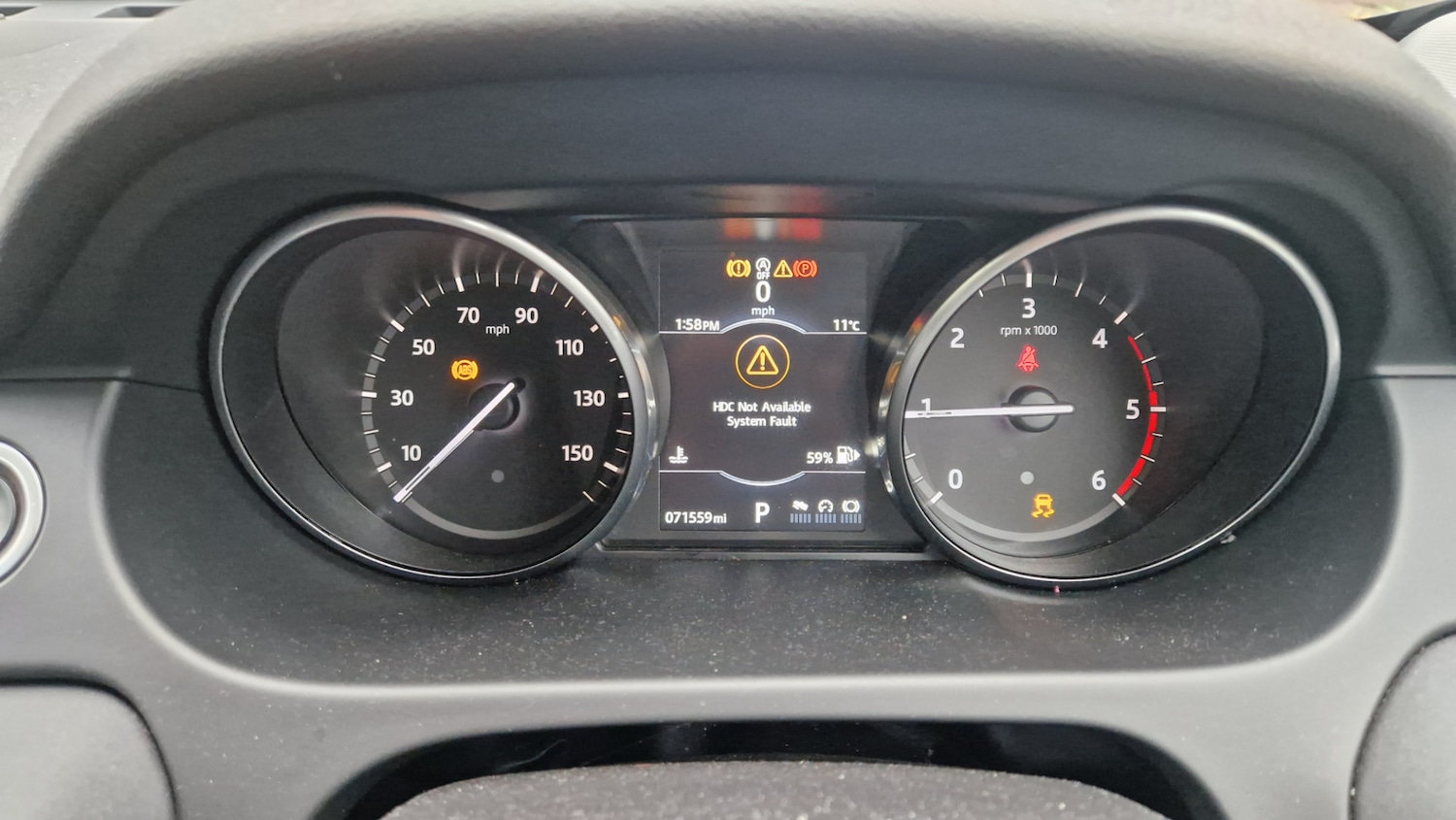 Used Land Rover Discovery Sport 2016 for sale - 76526046: Photo 34